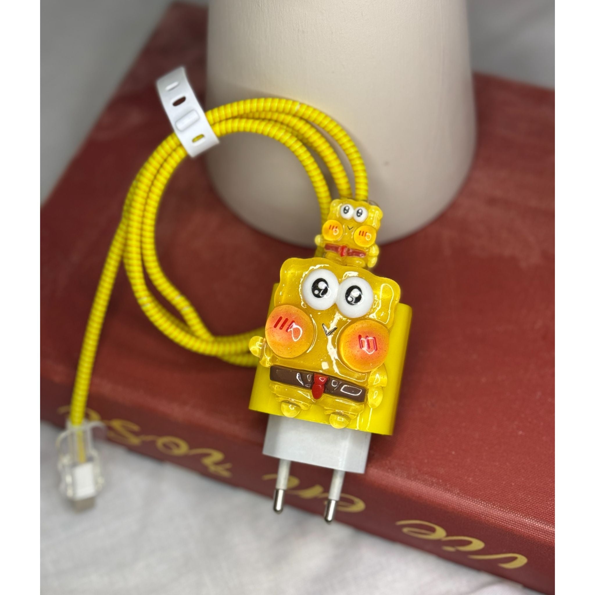 Sünger Bob Adaptör Koruyucu Set - 010