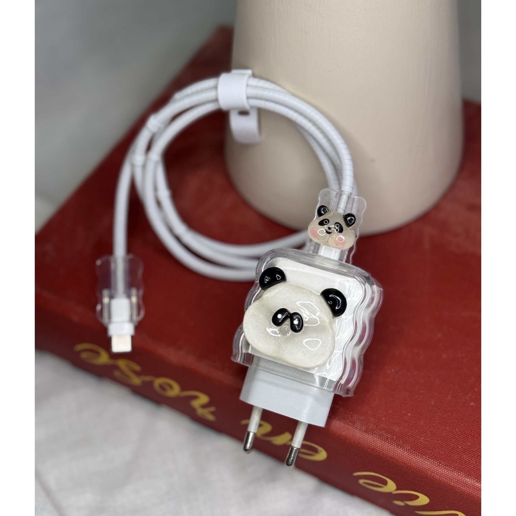 Panda Figürlü Adaptör Koruyucu Set - 006