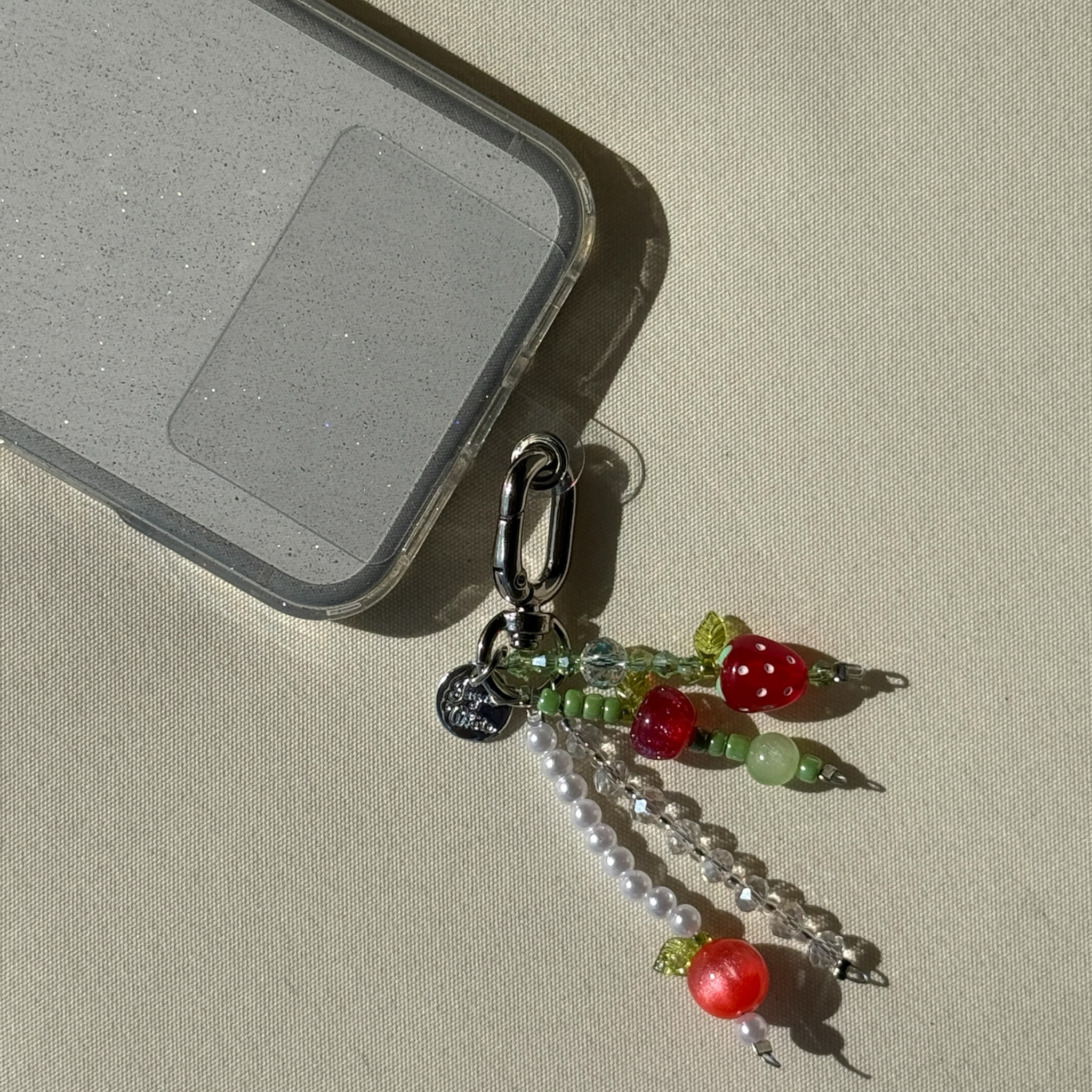 Kırmızı Çilek Charm